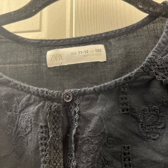 Zara Girls Black embroidered Blouse - Picture 2 of 13